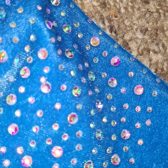 Mask - Picture 2 of 3